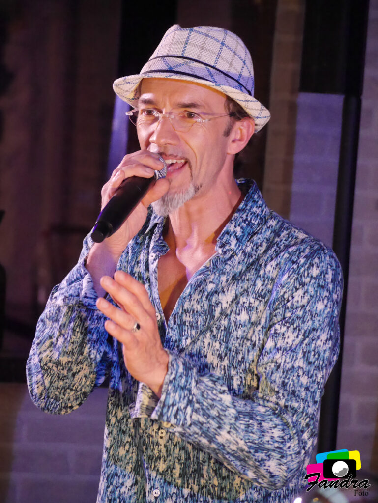 Sylvain Chanteur, interprète de variétés française